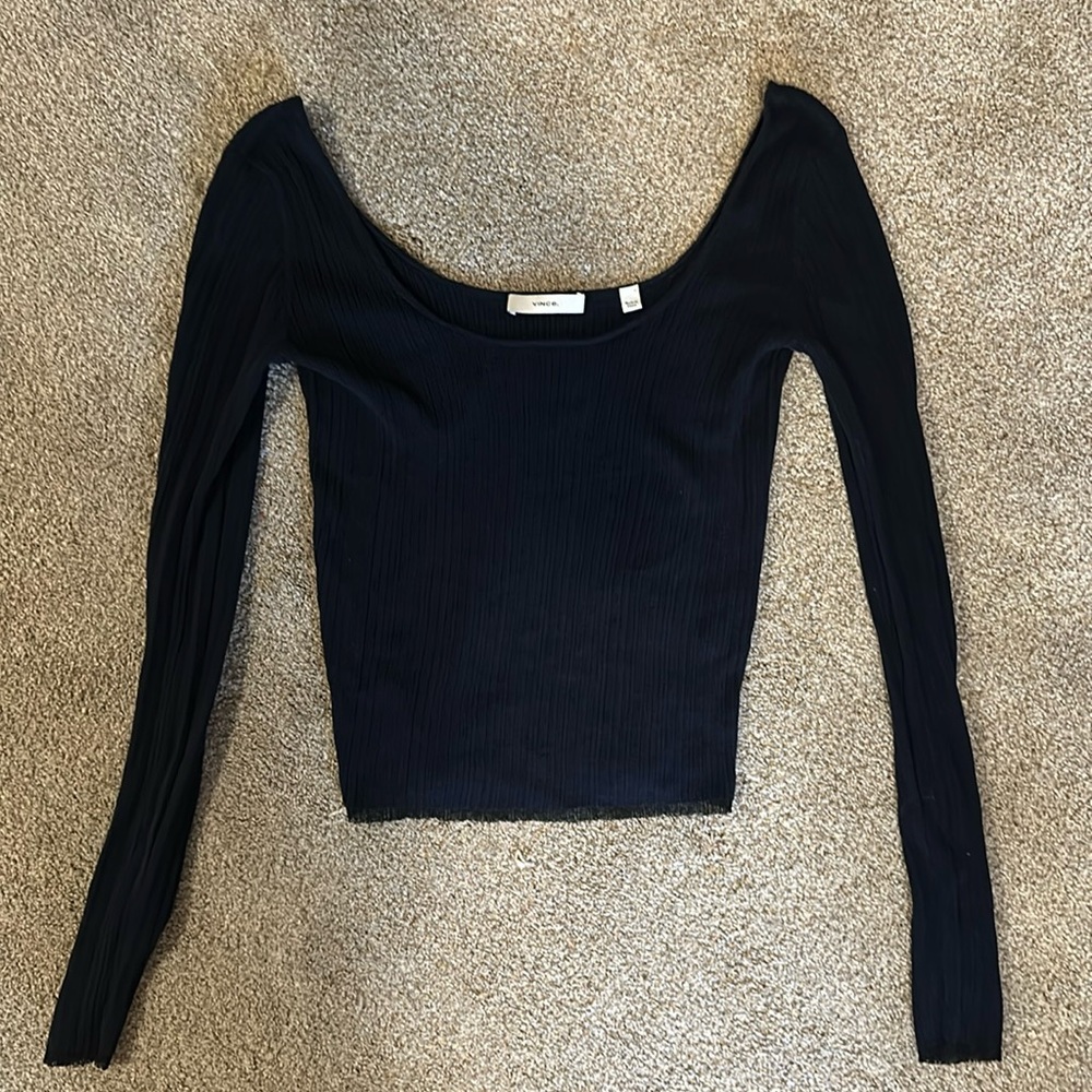 Vince black top